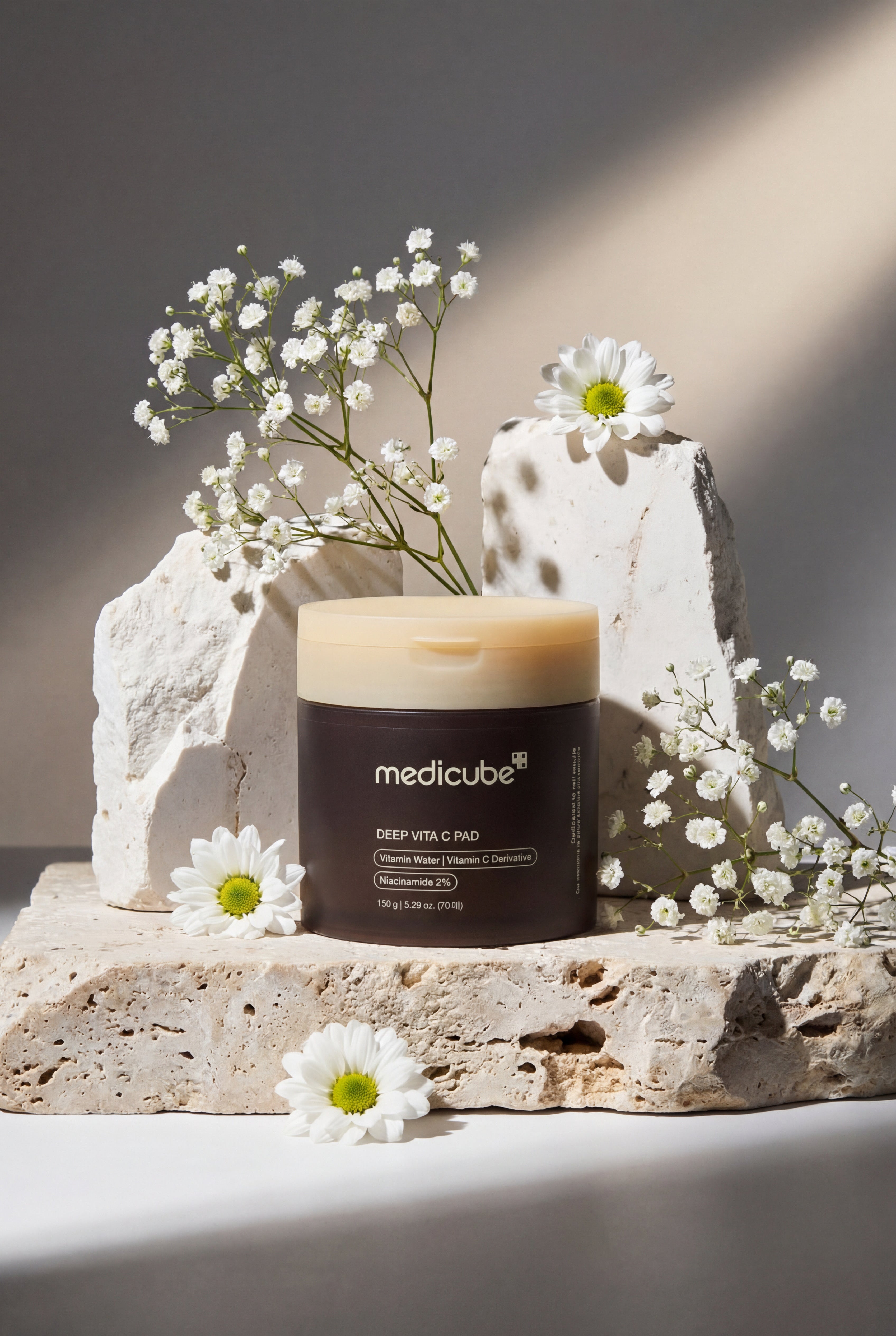 MEDICUBE: Deep Vita C Toner Pads (70)