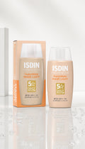 ISDIN: Fusion Water MAGIC Light