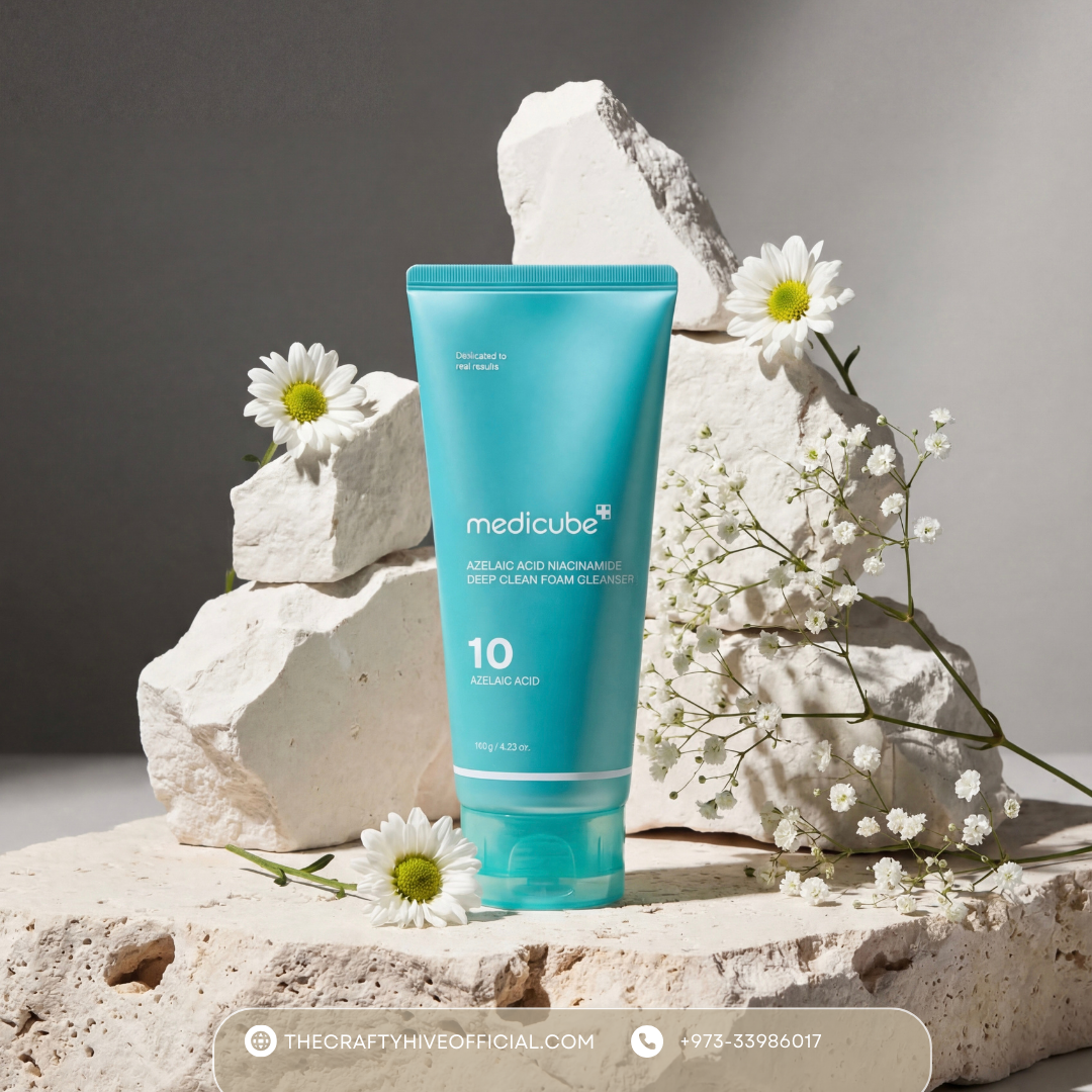 MEDICUBE:  Azelaic Cleanser