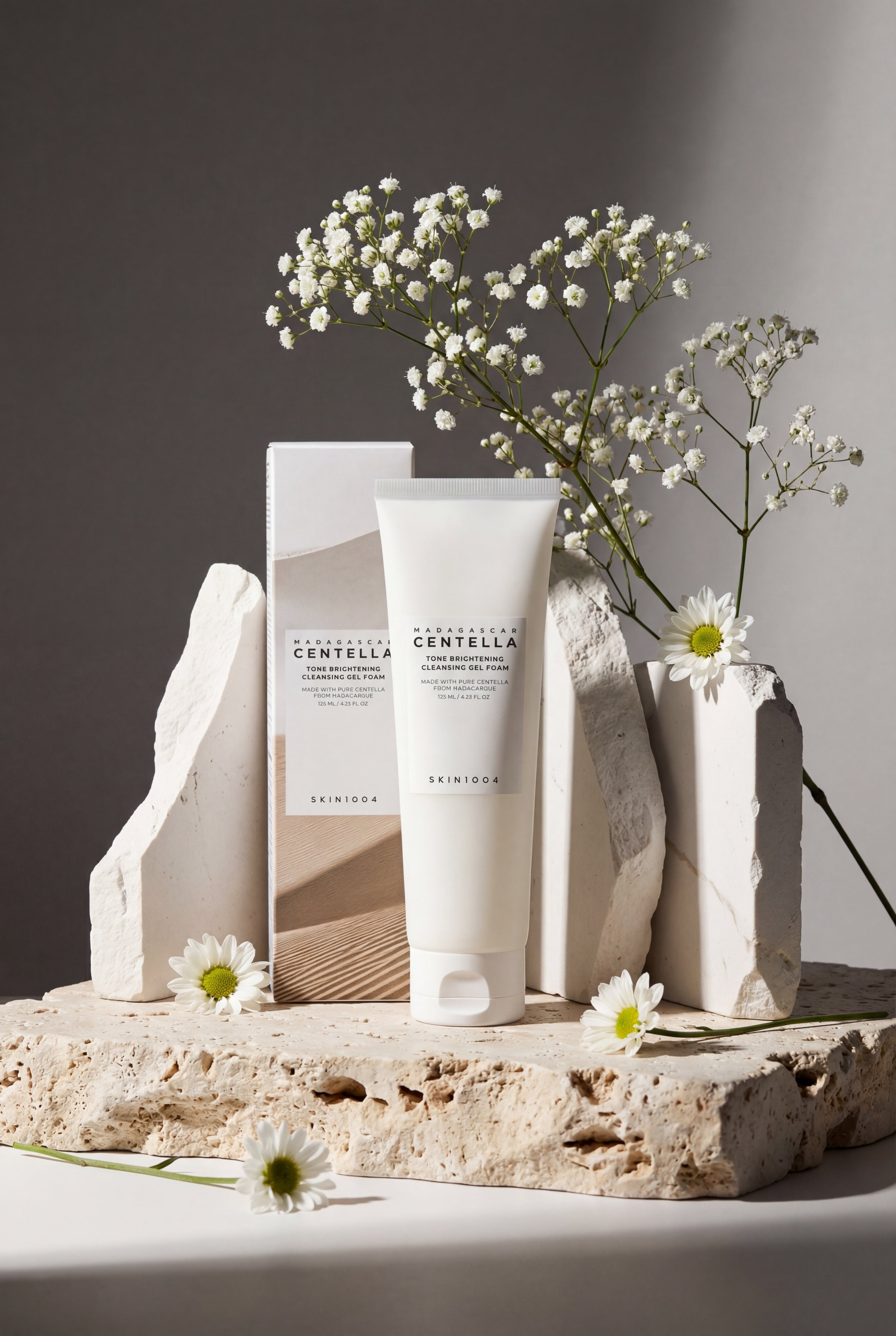 SKIN1004:  Brightening Cleansing Gel Foam